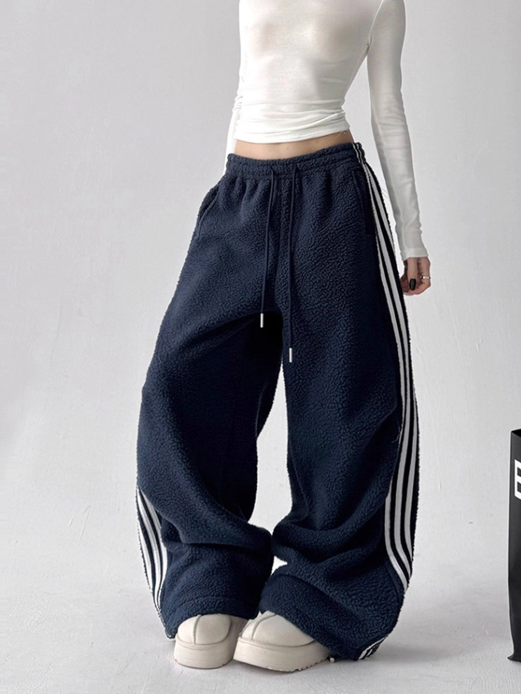 Calça Wide Moletom Track