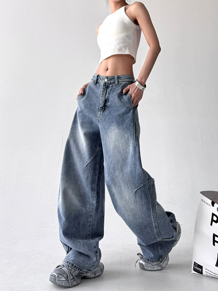 Calça jeans azul desbotada