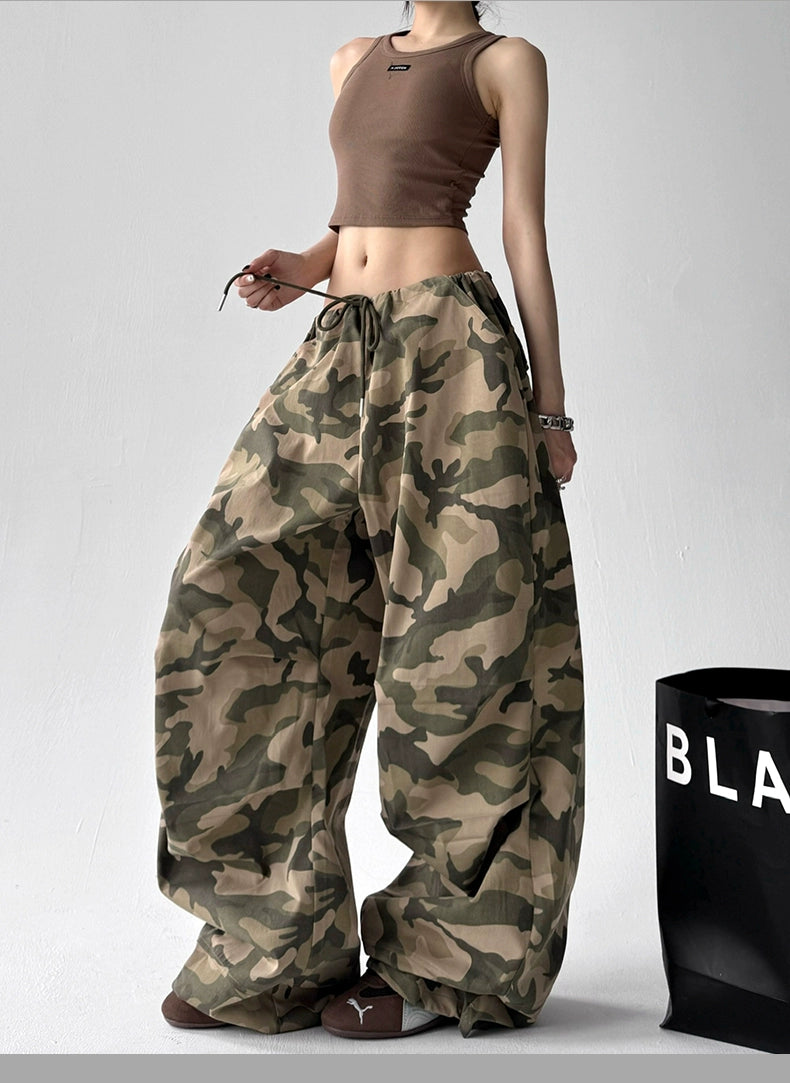 Calças Wide Camuflada