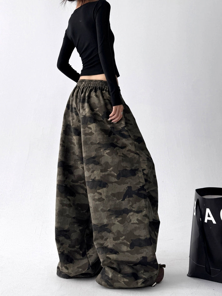 Calça Wide Camuflada