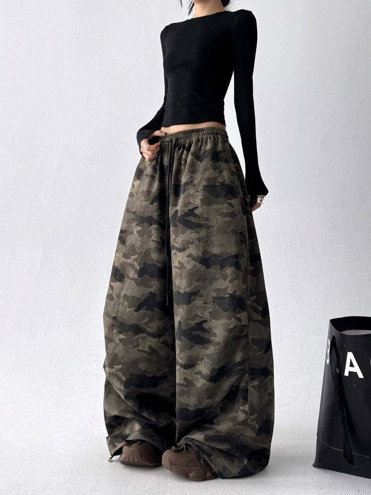 Calça Wide Camuflada