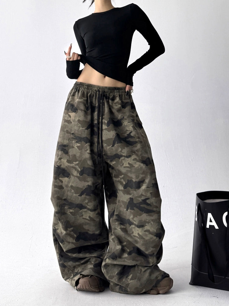 Calça Wide Camuflada